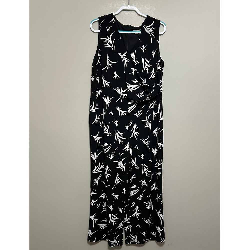 Cato Womens Wide Leg Jumpsuit 18/20W Black White Floral‎ Sleeveless Wrap Romper